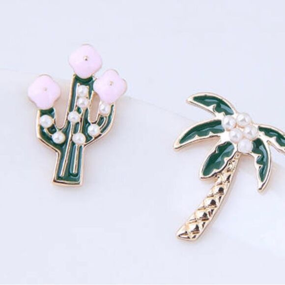 🏝 Betsey Johnson unique mismatched palm tree & cactus earrings 🏝 - Picture 9 of 9